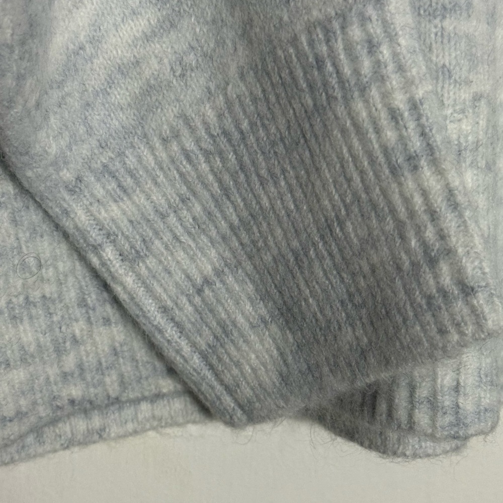 GAP Light Gray Off-the-Shoulder Sweater - Picture 6 of 8